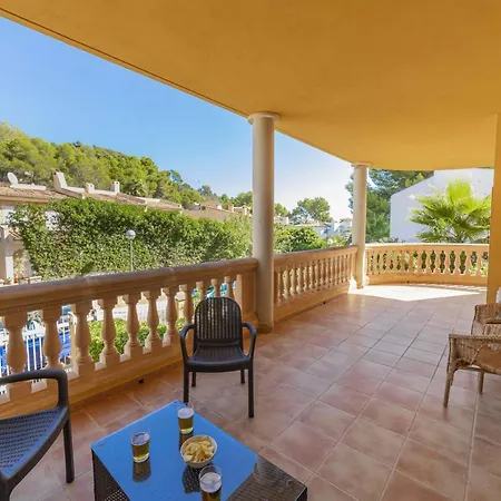 Arata Villa Alcanada